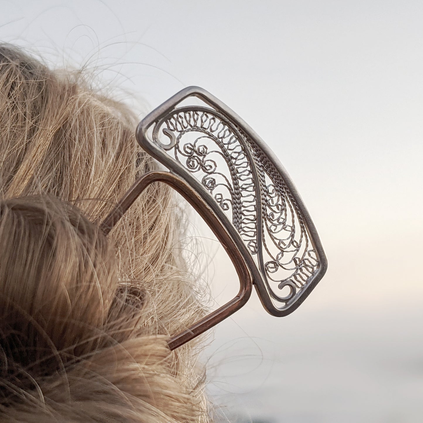 Filigree Hair Fork